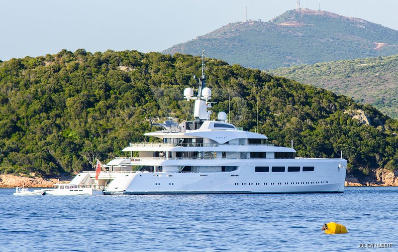 Vava II yacht exterior 27