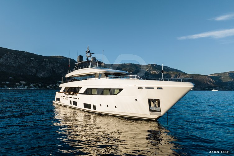 Frangelo yacht exterior 9