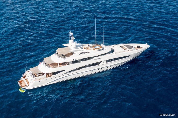 L'Oursin yacht exterior 7