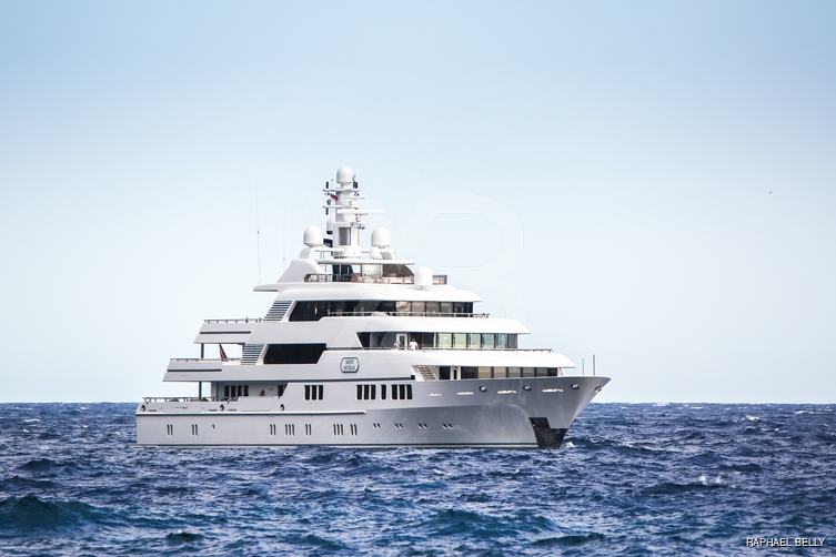 Saint Nicolas yacht exterior 4