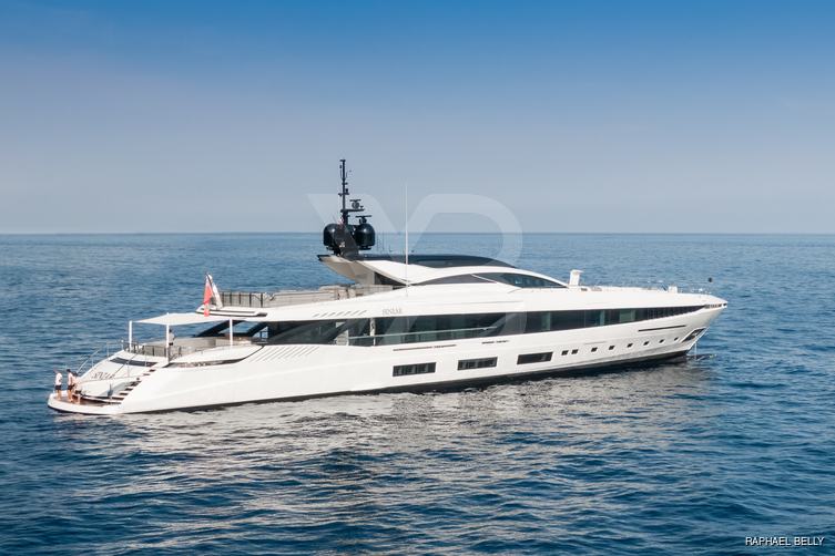 GoldenEye yacht exterior 9