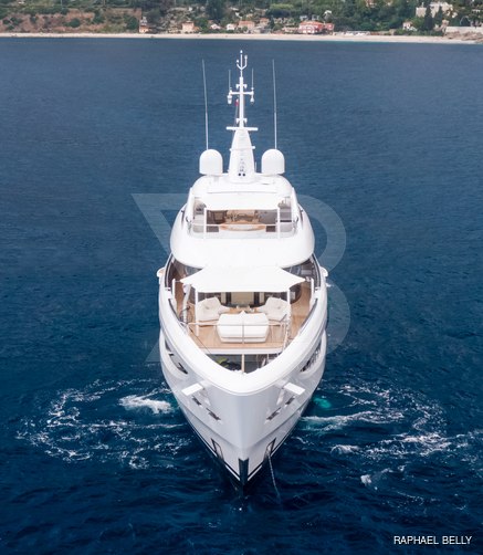 Lady I yacht exterior 3