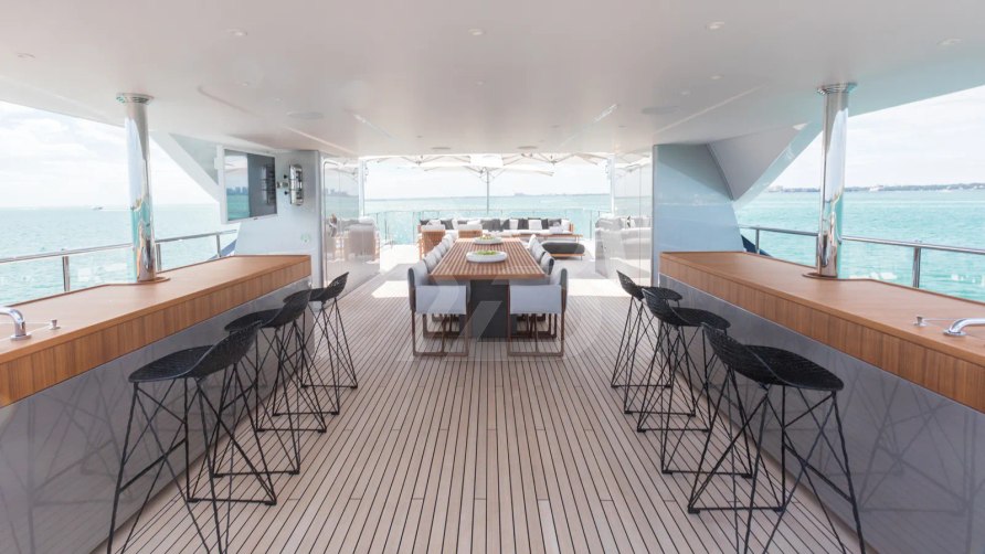 Bacchanal yacht interior 4