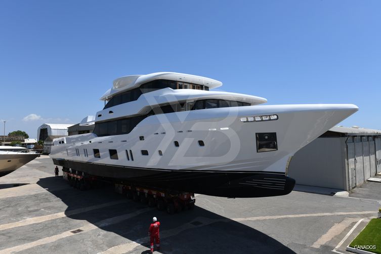 Oceanic Grand yacht exterior 7