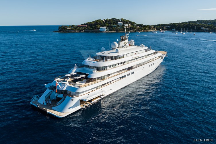 Golden Odyssey yacht exterior 19