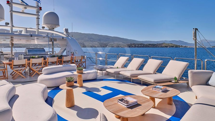 Sojo yacht exterior 4