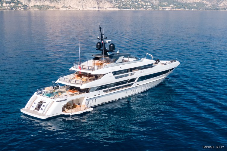 R.M.F yacht exterior 5