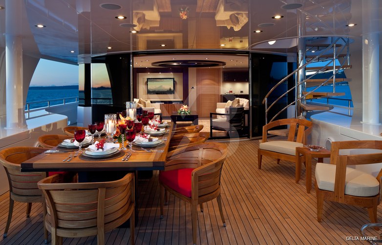 Rochade yacht interior 6