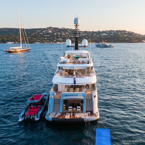 Moonraker yacht exterior 5