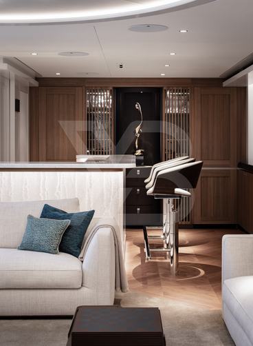 Special One yacht interior 23