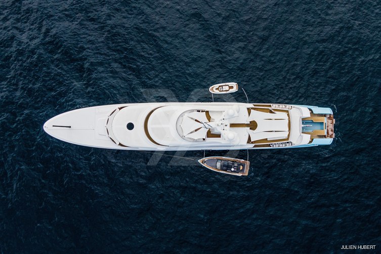 Axioma yacht exterior 45