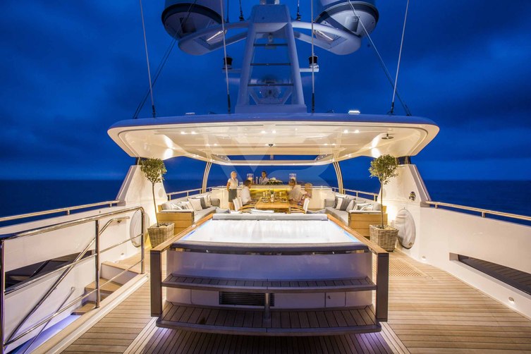 Solaris yacht exterior 4