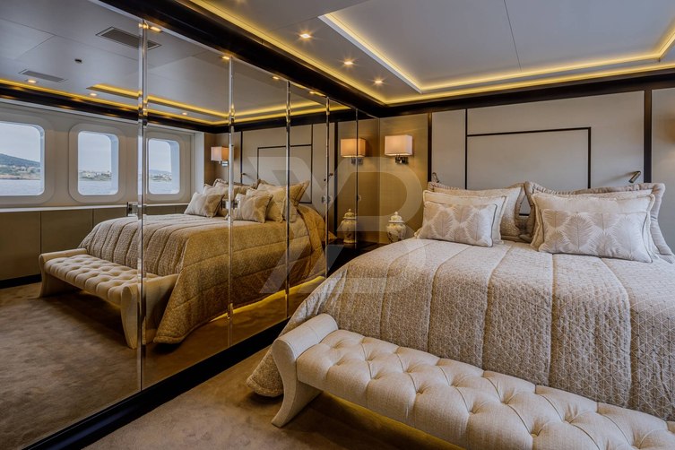 Lady Vera yacht interior 38