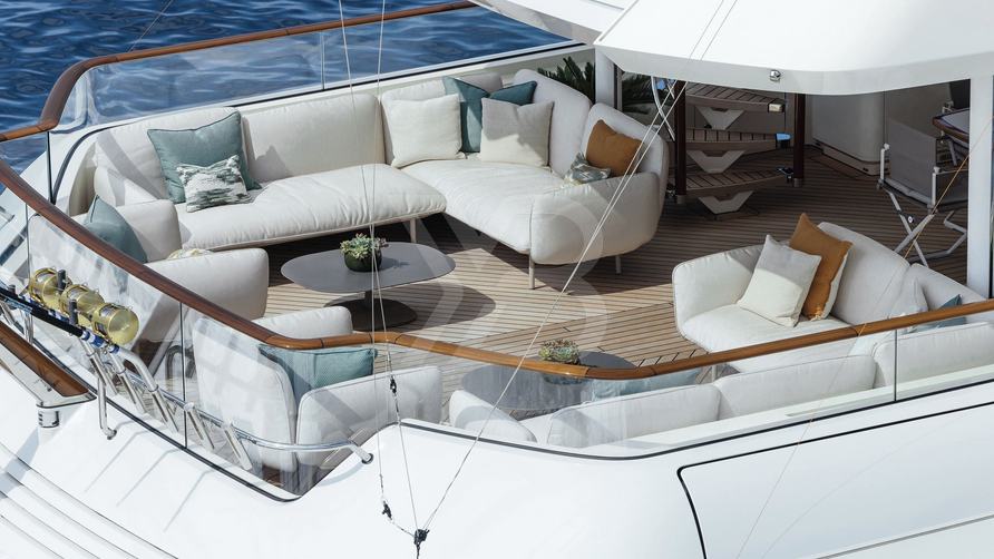 Special One yacht interior 5