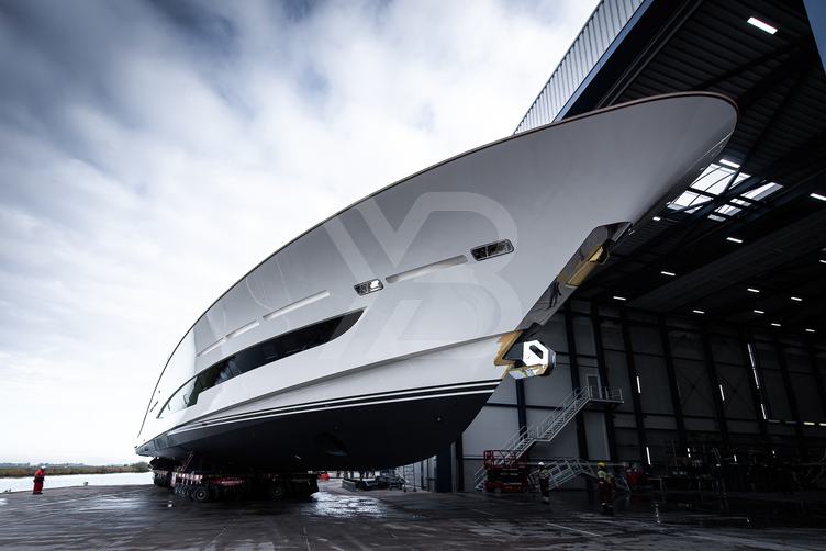 Special One yacht exterior 17