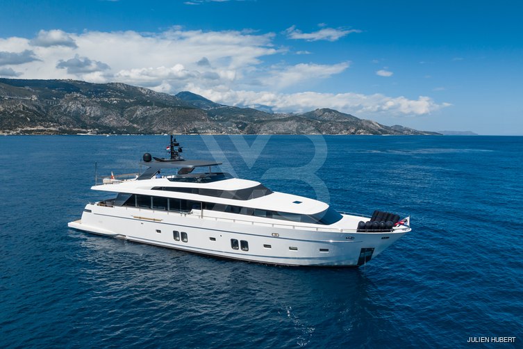 Phantom yacht exterior 7