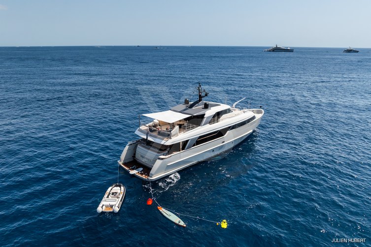 Sahasa yacht exterior 6