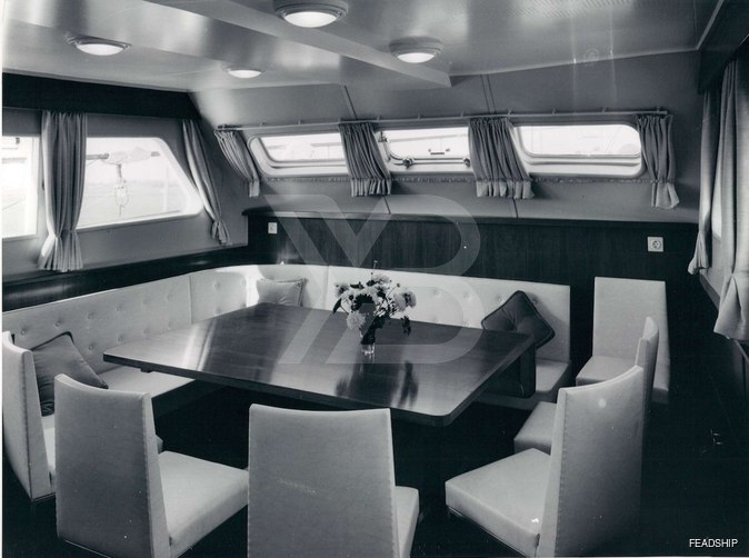 Gazal yacht interior 6