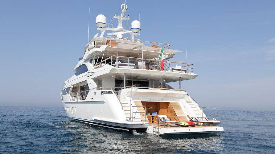 Inspiration yacht exterior 8