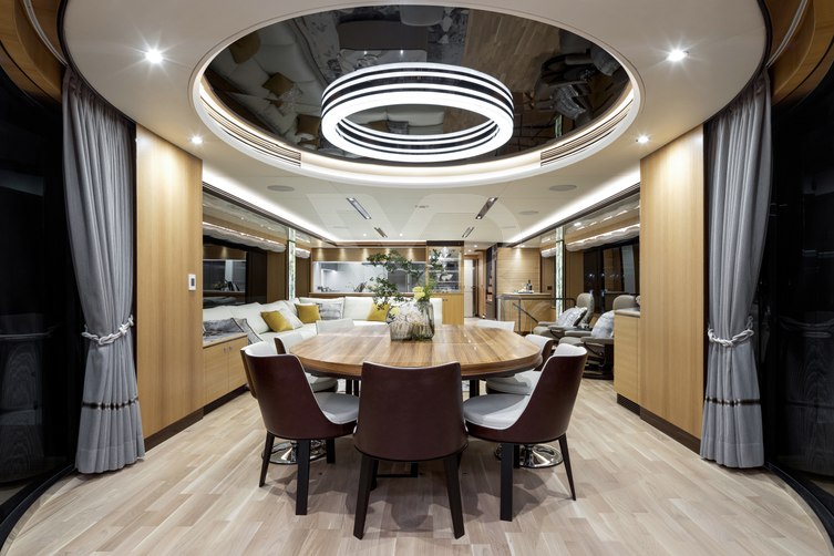 To-Kalon yacht interior 10