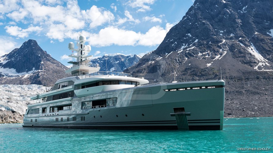 Cloudbreak yacht exterior 2