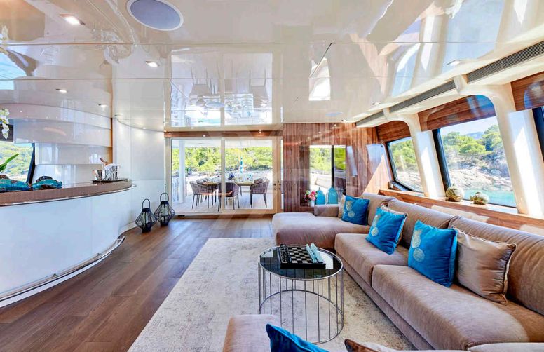Prometheus I yacht interior 12