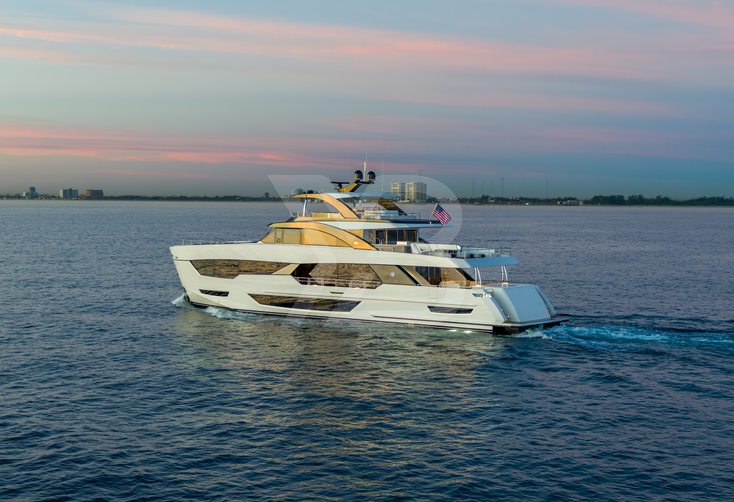 Möbius yacht exterior 5