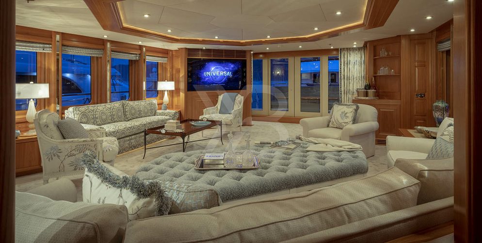 Vibrance yacht interior 14