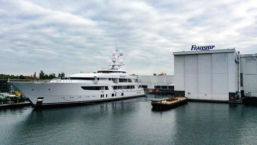 Boardwalk yacht exterior 9