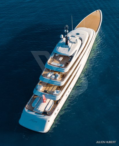 Sophia yacht exterior 24