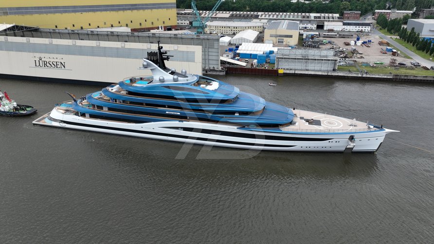 Deep Blue yacht exterior 7