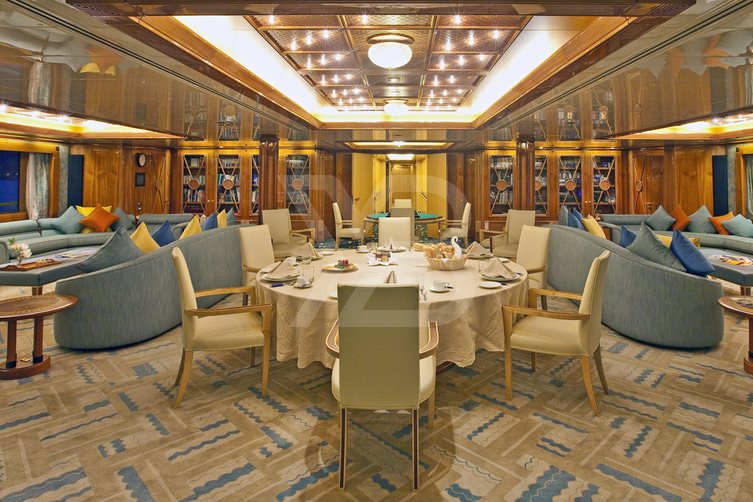 Lady Moura yacht interior 6