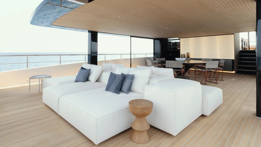 Contigo yacht interior 4