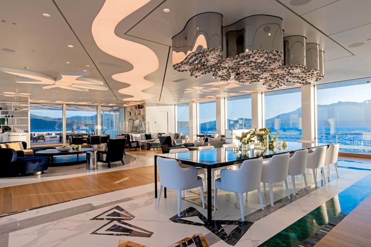 Luminosity yacht interior 17