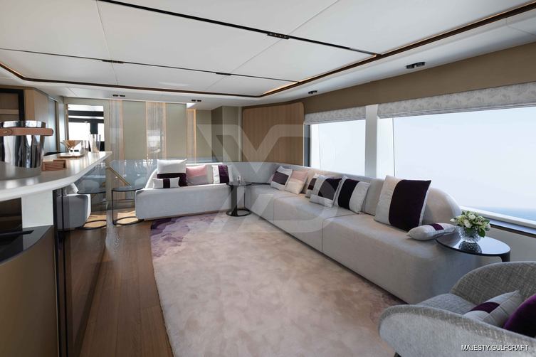 Sandbank yacht interior 13