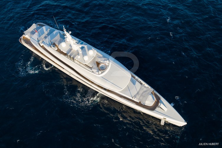 Alchemy yacht exterior 12