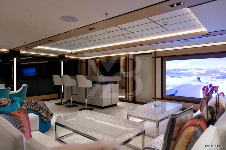 Asia yacht interior 18