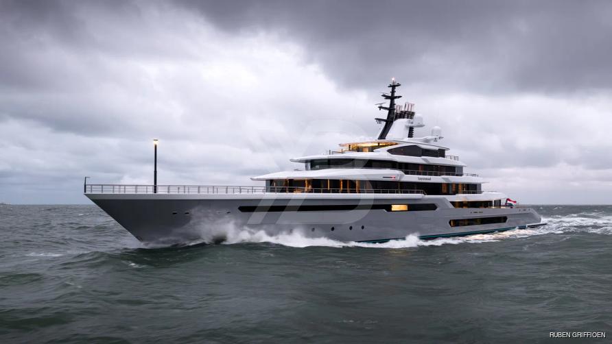 Leviathan yacht exterior 7