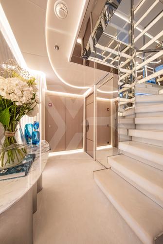 Oceanbird yacht interior 33