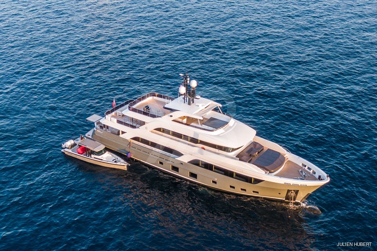 Astrum yacht exterior 2