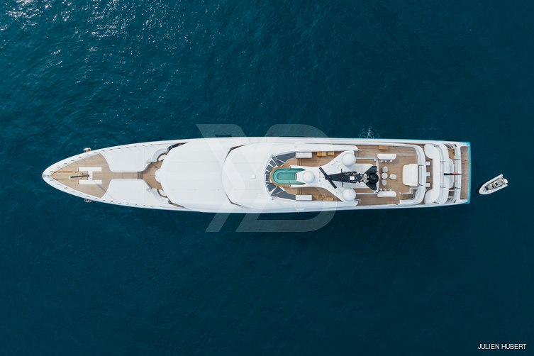 Go yacht exterior 26