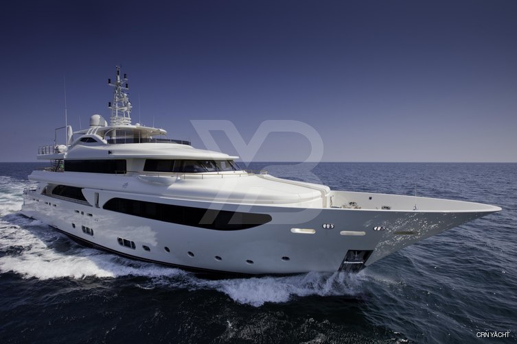 Enchantment yacht exterior 2