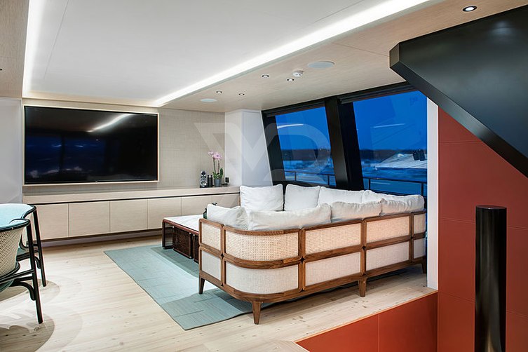 Saint V yacht interior 25