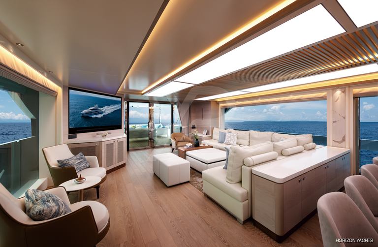 Horizon FD100 /913 yacht interior 7