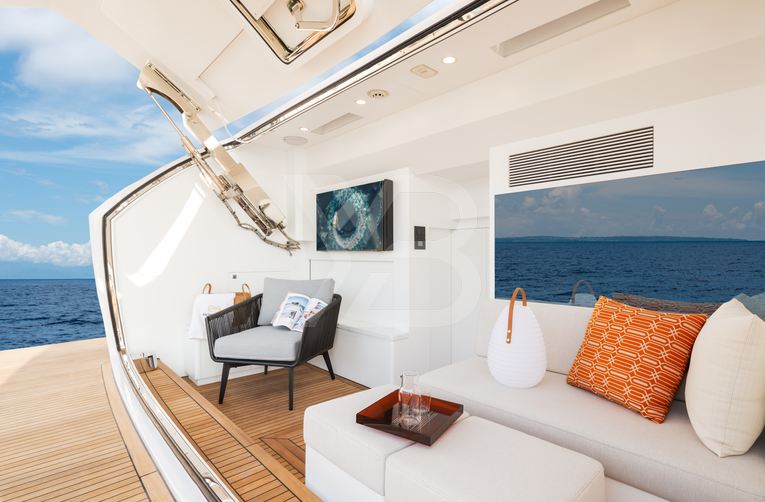 Happy Heart yacht interior 13