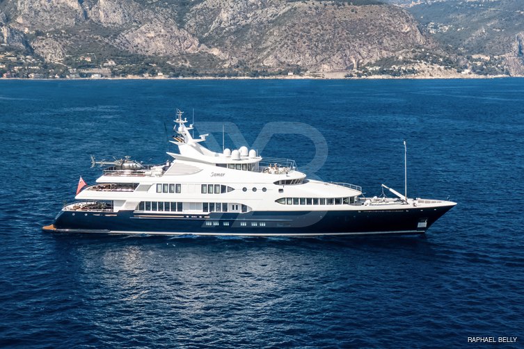 Samar yacht exterior 24