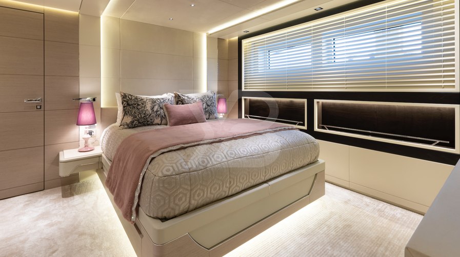 Tatiana V yacht interior 15