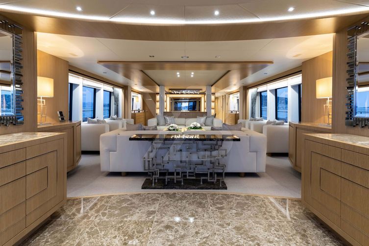 Lady G yacht interior 7