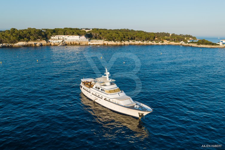 Atlantica Seconda yacht exterior 3