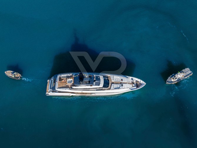 Custom Line 120/12 yacht exterior 6